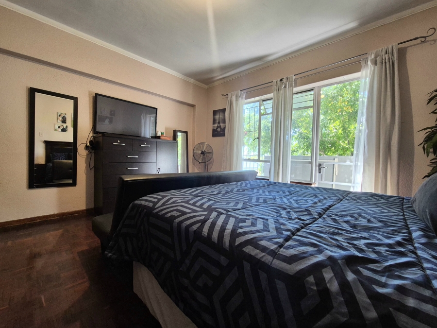 2 Bedroom Property for Sale in Claremont Western Cape